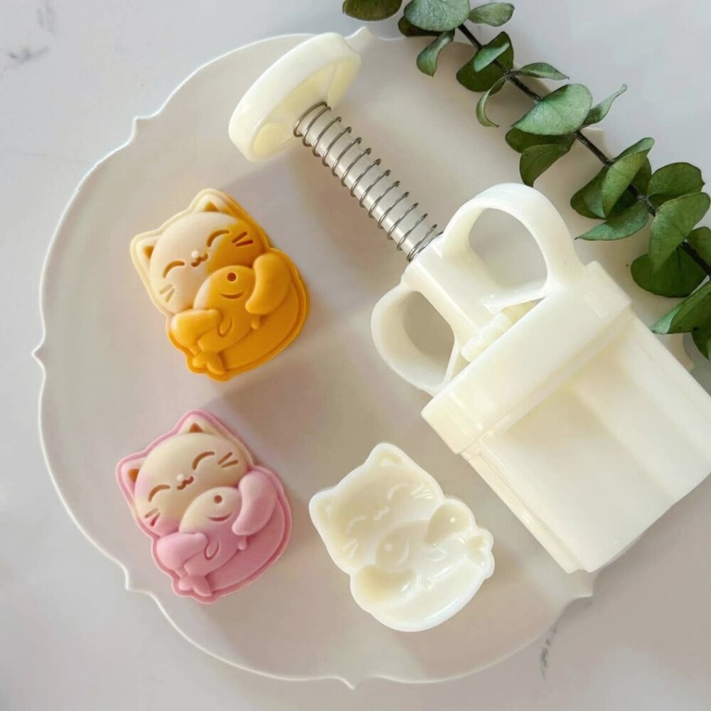 26057567863-迷你 可愛招財貓 30g~50g 冰皮月餅壓模 50克 綠豆糕壓模 冰皮月餅模 月餅模 錦鯉招財貓，迷你錦鯉招財貓月餅模