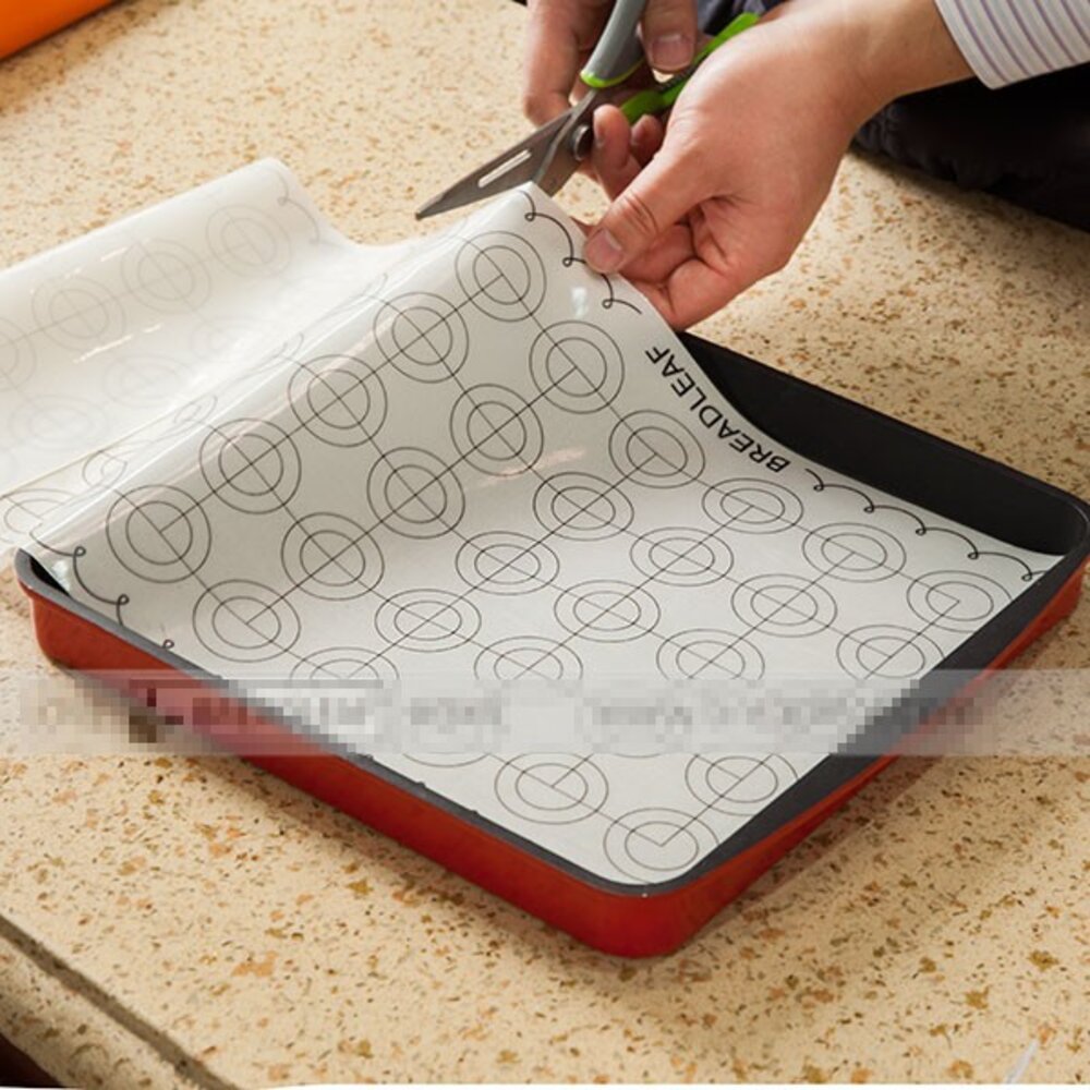 4664499051-《巧緻》  BREADLEAF 可剪裁 耐高溫 馬卡龍矽膠墊 曲奇矽膠墊 矽膠墊 60*26cm ，可裁剪矽膠墊