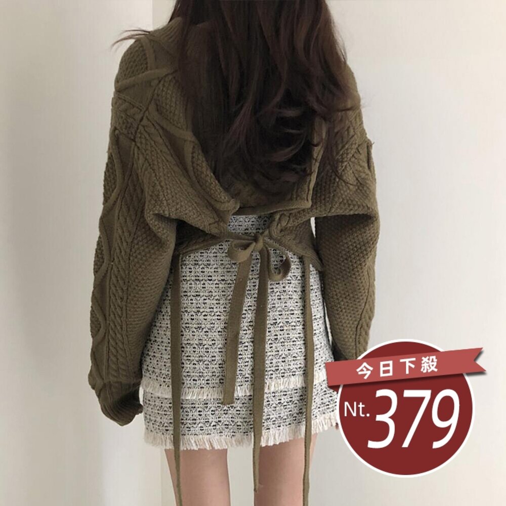 14151604032-【台灣發貨】韓版慵懶風寬鬆麻花蝙蝠袖短版長袖上衣 長袖上衣 長袖t恤 衣服 女裝 上衣【W259】