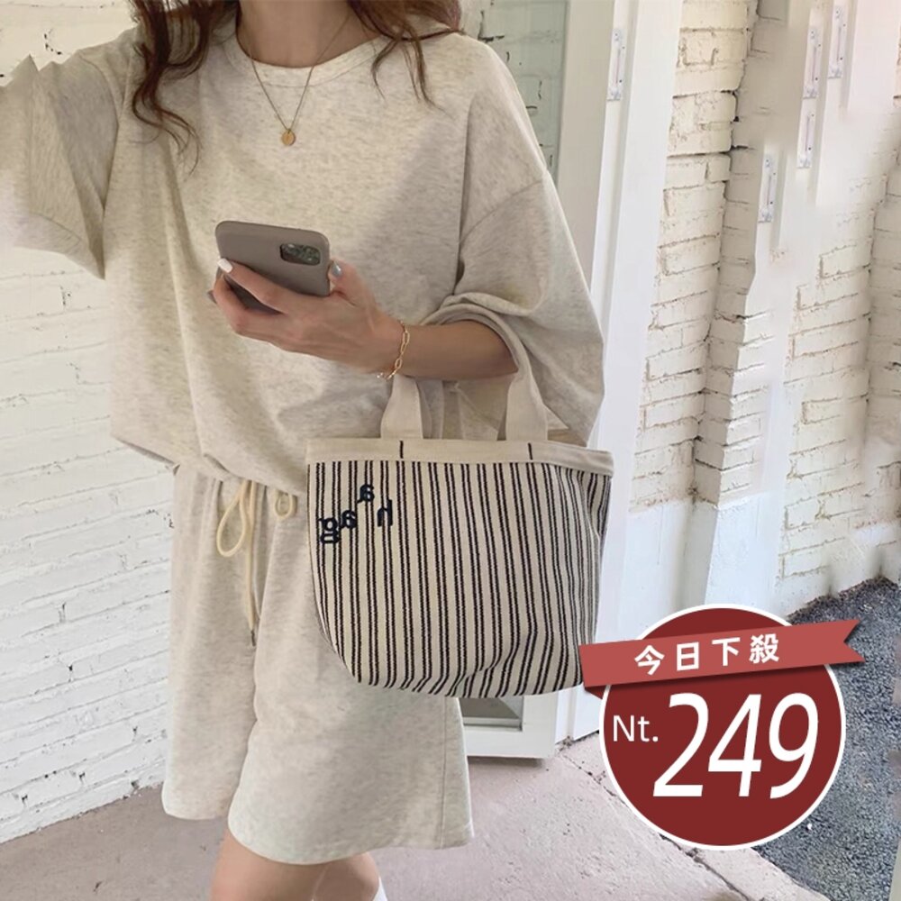 19094121688-【台灣發貨】韓版寬鬆休閒運動套裝 短袖上衣+運動短褲  衣服 女裝 t恤 短袖t恤 上衣 短褲 褲子 女裝【S282】