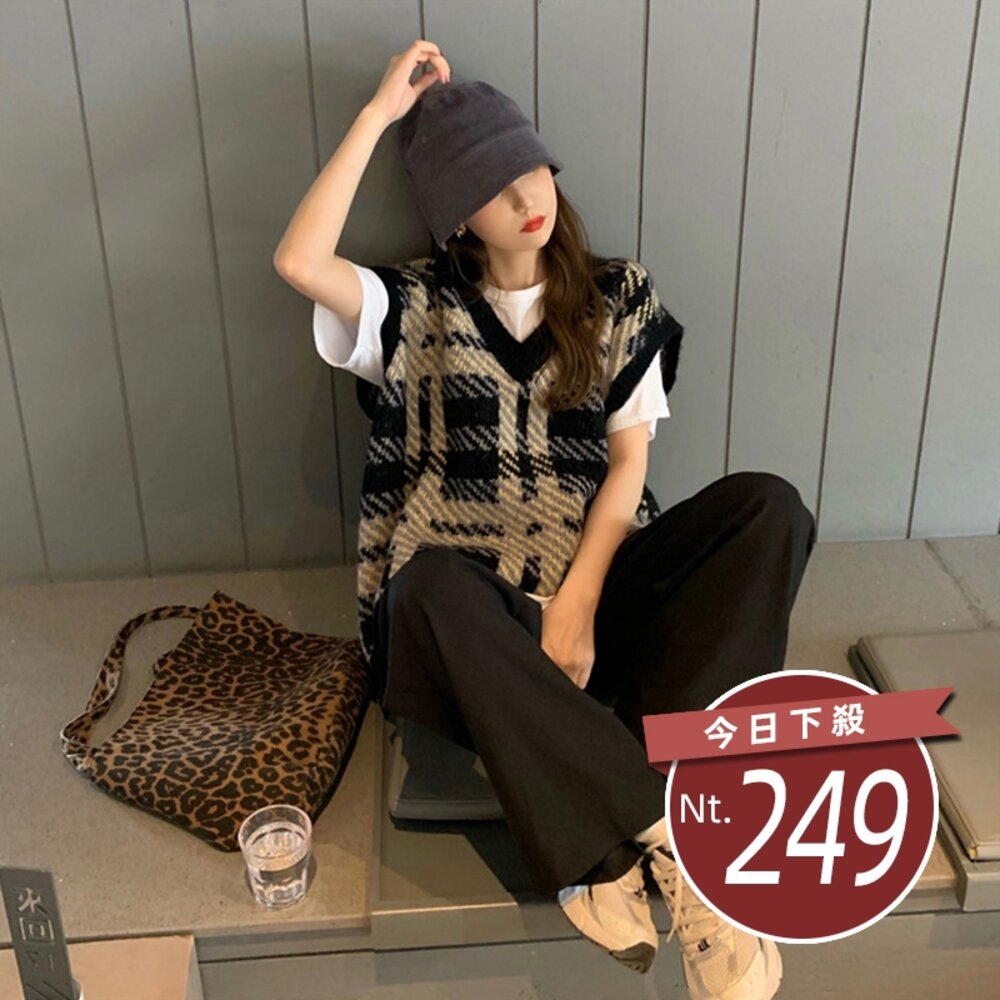 21355232580-【台灣發貨】韓版V領條紋針織背心 小可愛 背心 衣服 女裝 上衣【W226】