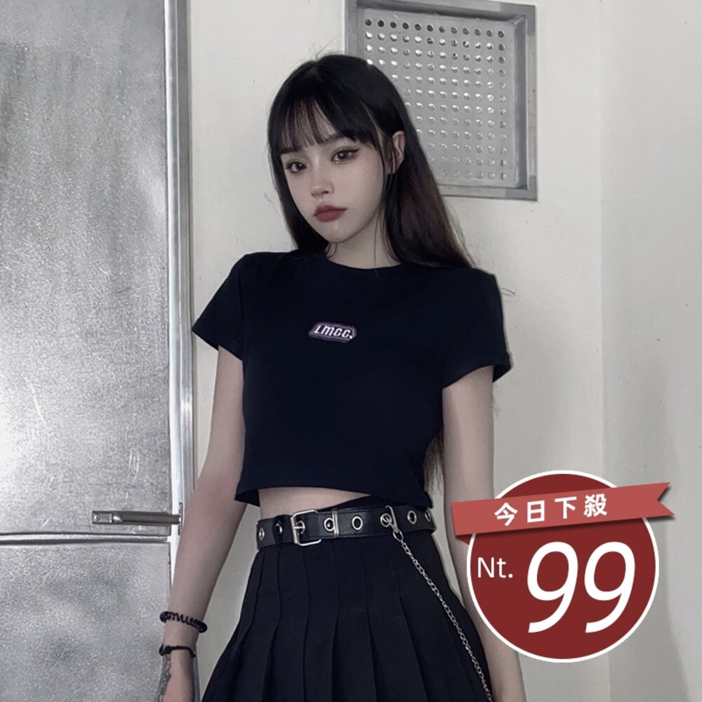 21902570991-【台灣發貨】韓版字母黑色修身顯瘦短版上衣 衣服 女裝 t恤 短袖t恤 上衣【T427】