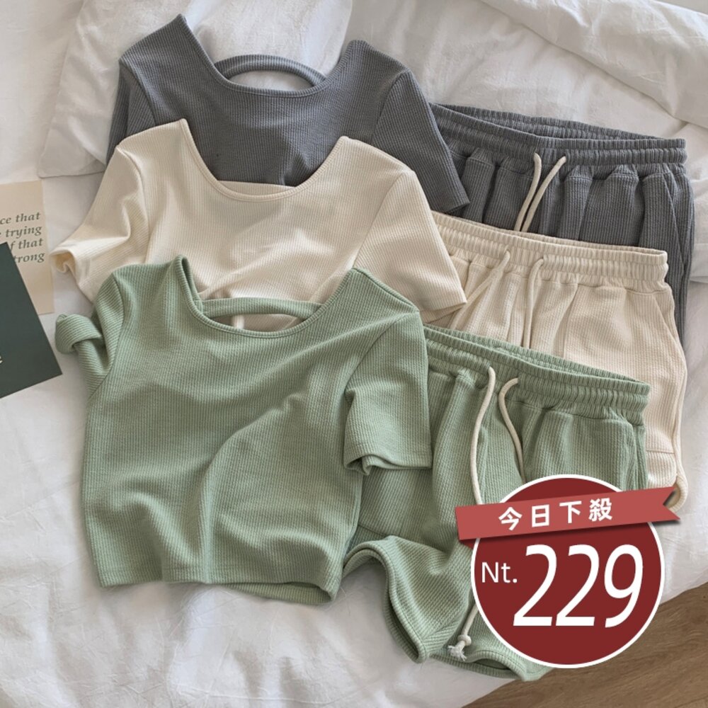 23854585288-【台灣發貨】韓版休閒露背短版運動套裝 衣服 女裝 t恤 短袖t恤 上衣【S273】