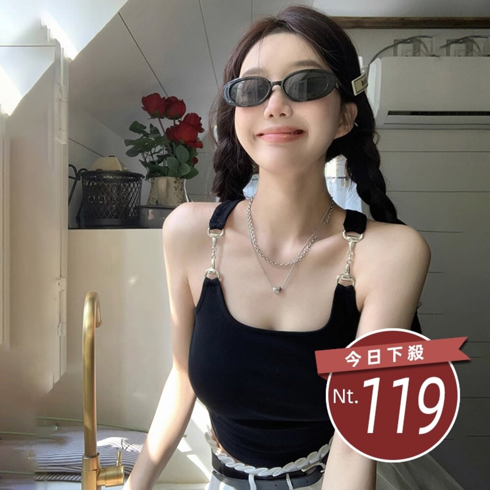 28711790946-【台灣發貨】韓版金屬扣肩帶吊帶短版背心 帶胸墊免穿內衣 小可愛 背心 衣服 女裝 上衣【V382】