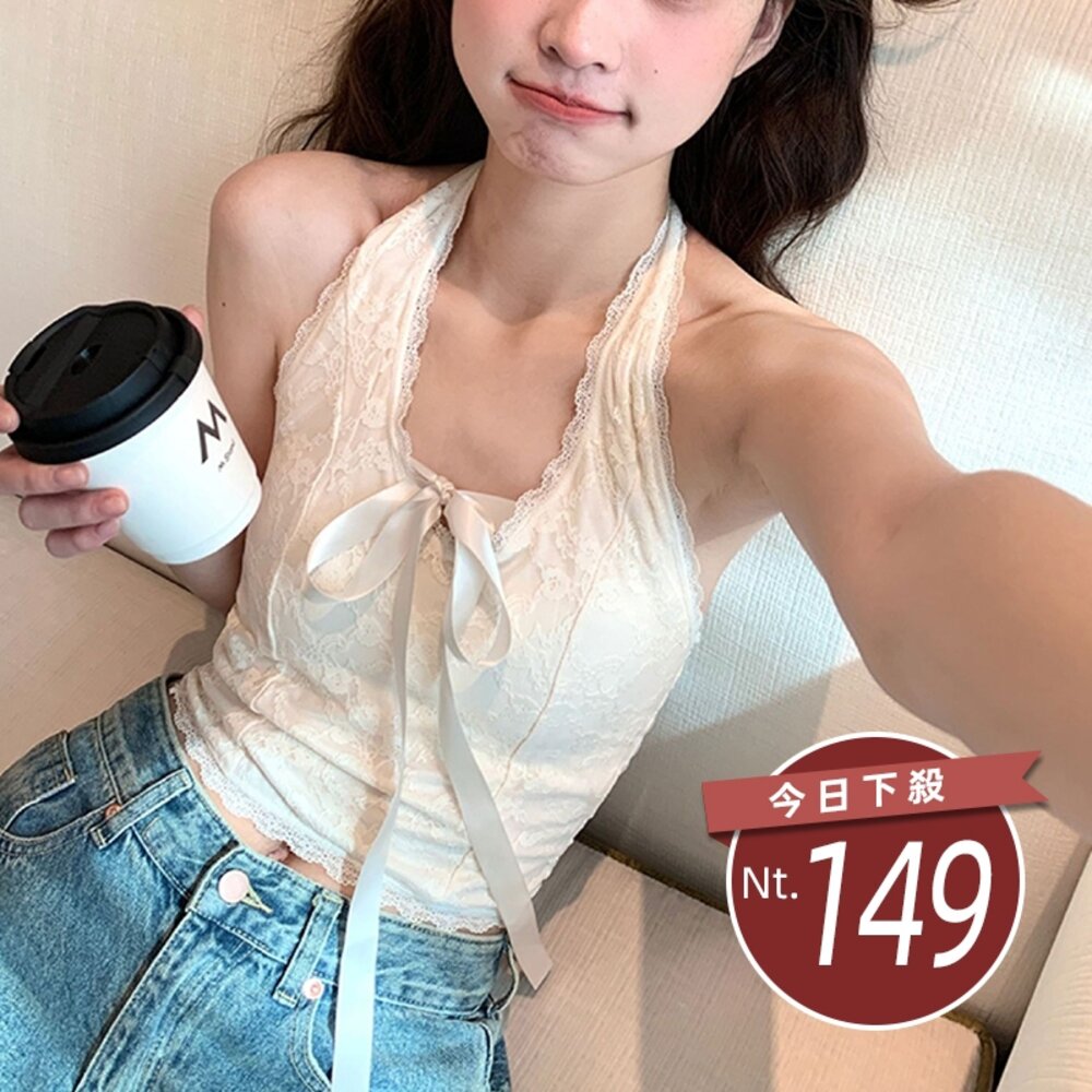 44068099629-【台灣發貨】韓版蕾絲露背吊帶背心 帶胸墊免穿內衣 小可愛 背心 衣服 女裝 上衣【V434】