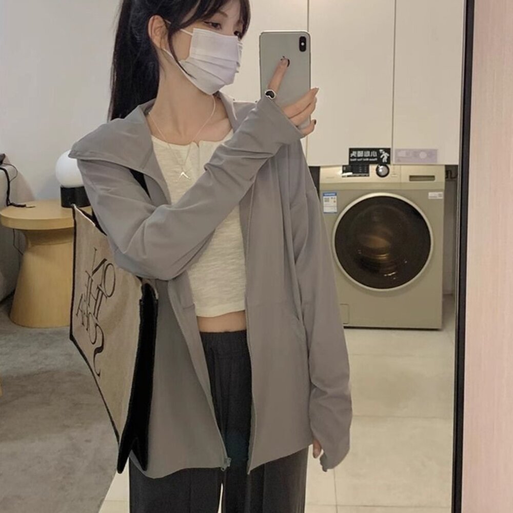 【台灣發貨】韓版冰絲透氣涼感輕薄防曬外套 外套 防曬外套 女裝 上衣 衣服【J390】-圖片-4