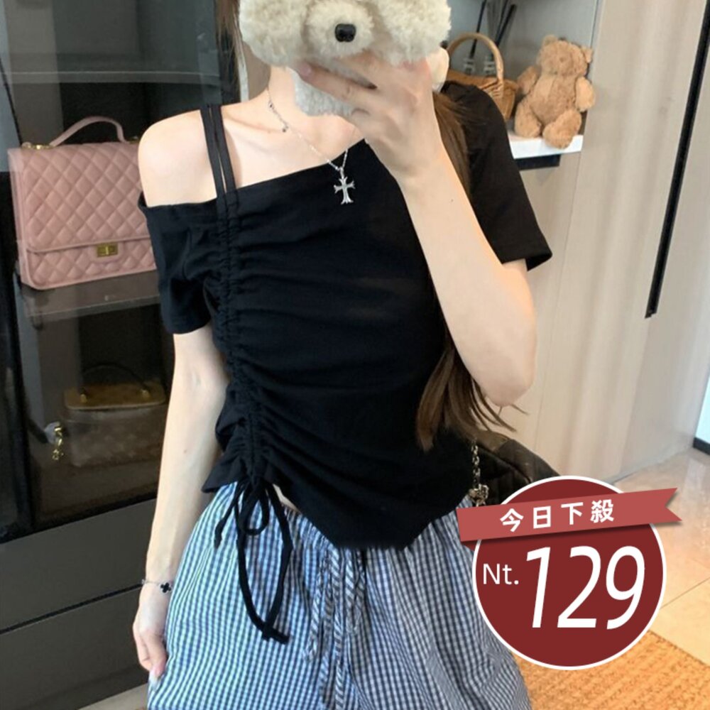 T709-2-【台灣發貨】韓版設計感斜肩上衣 衣服 女裝 t恤 短袖t恤 上衣【T709】