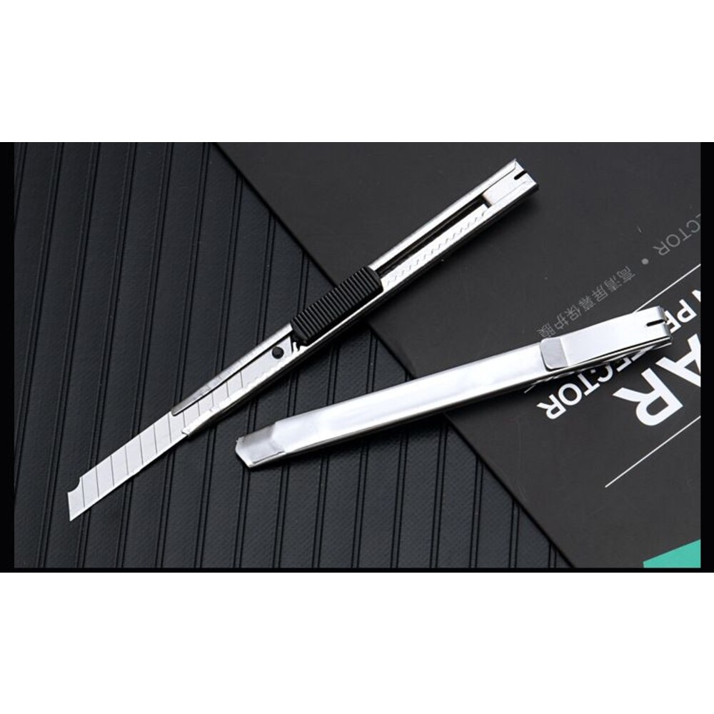 230831151648-888 不鏽鋼美工刀 美工刀  白鐵美工刀 文具 刀 事務刀 刀子 小刀 勞作 美工 辦公文具