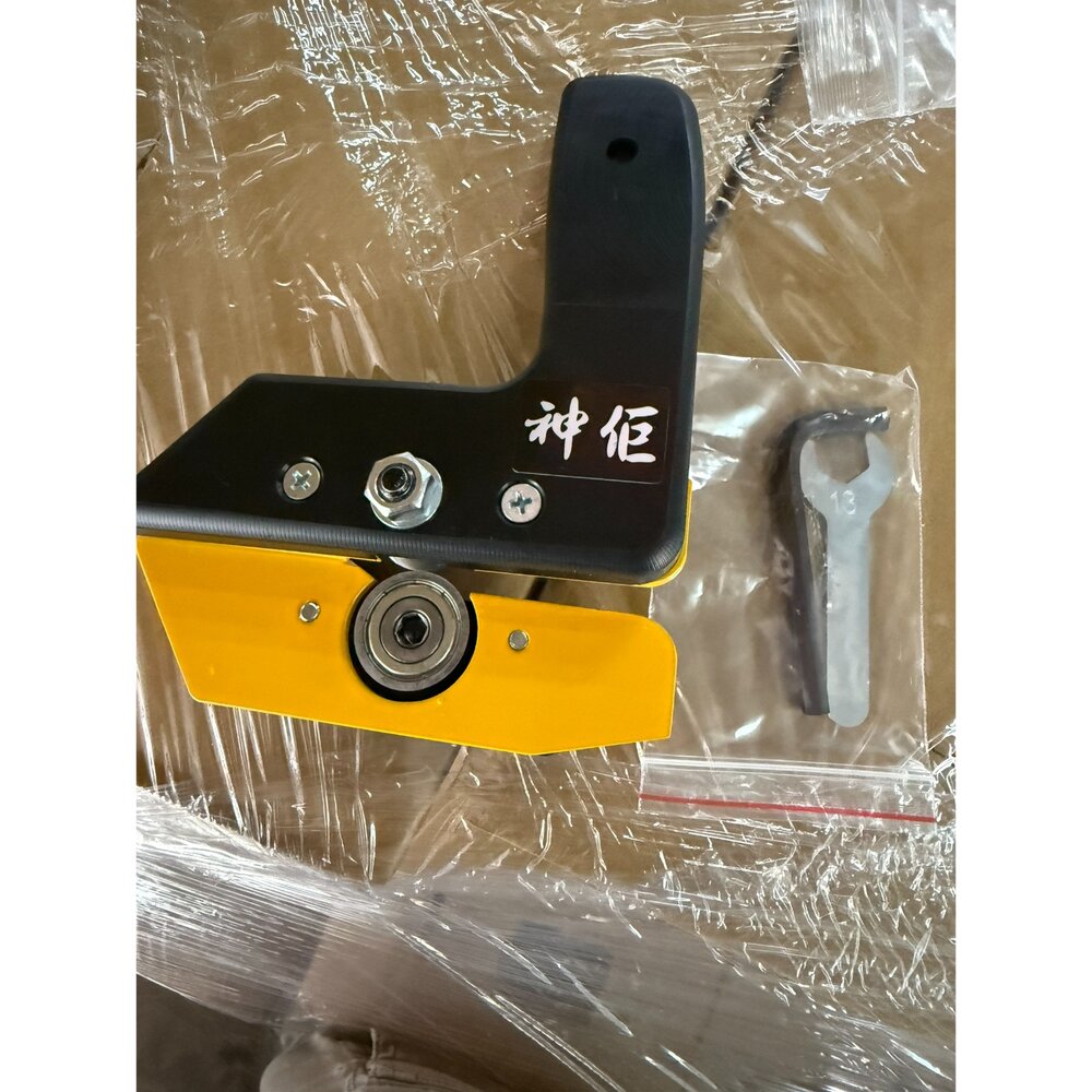 神鉅 美耐板 切割刀 美耐板切割刀 美耐板刀 美耐板切割器 裁板器 工具 切割工具 切割神器 封面照片