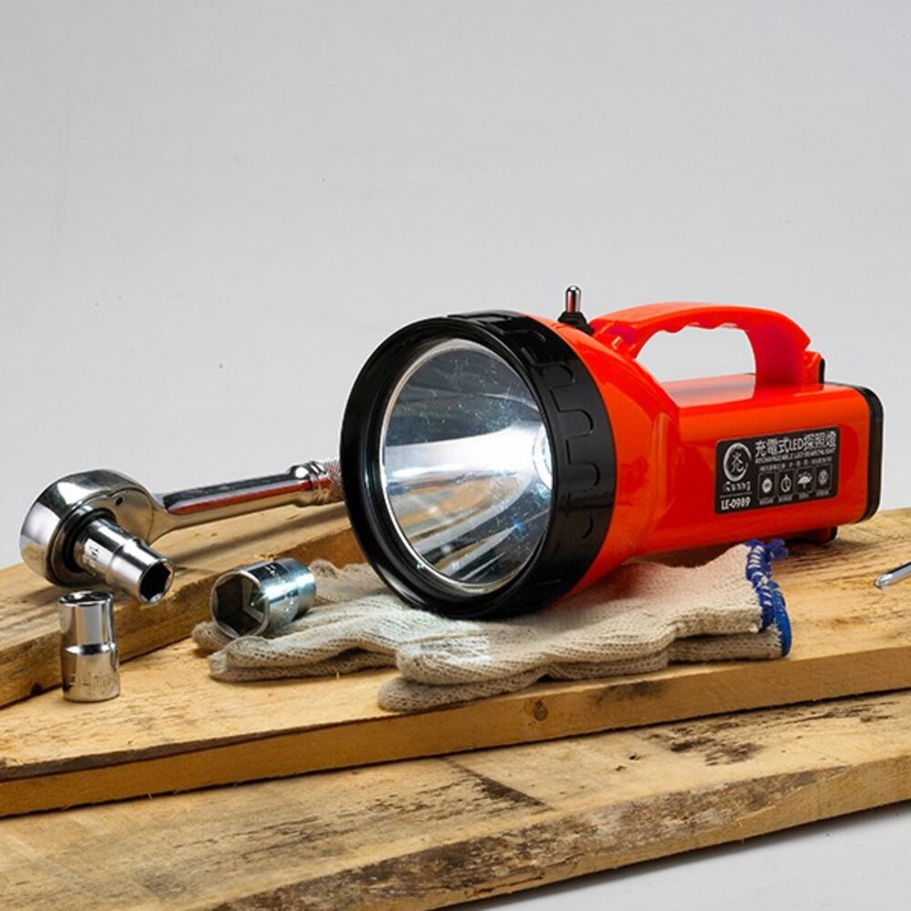 S1-00108-威電 WEITIEN 大功率LED探照燈 LE-0989 充電式LED照明燈 手提燈 海巡 CREE光源 手電筒