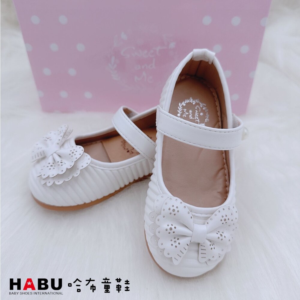 HABU哈布童鞋 雕花蝴蝶 質感設計 娃娃鞋 小童 童鞋 2230-WH 2230-BK-圖片-5
