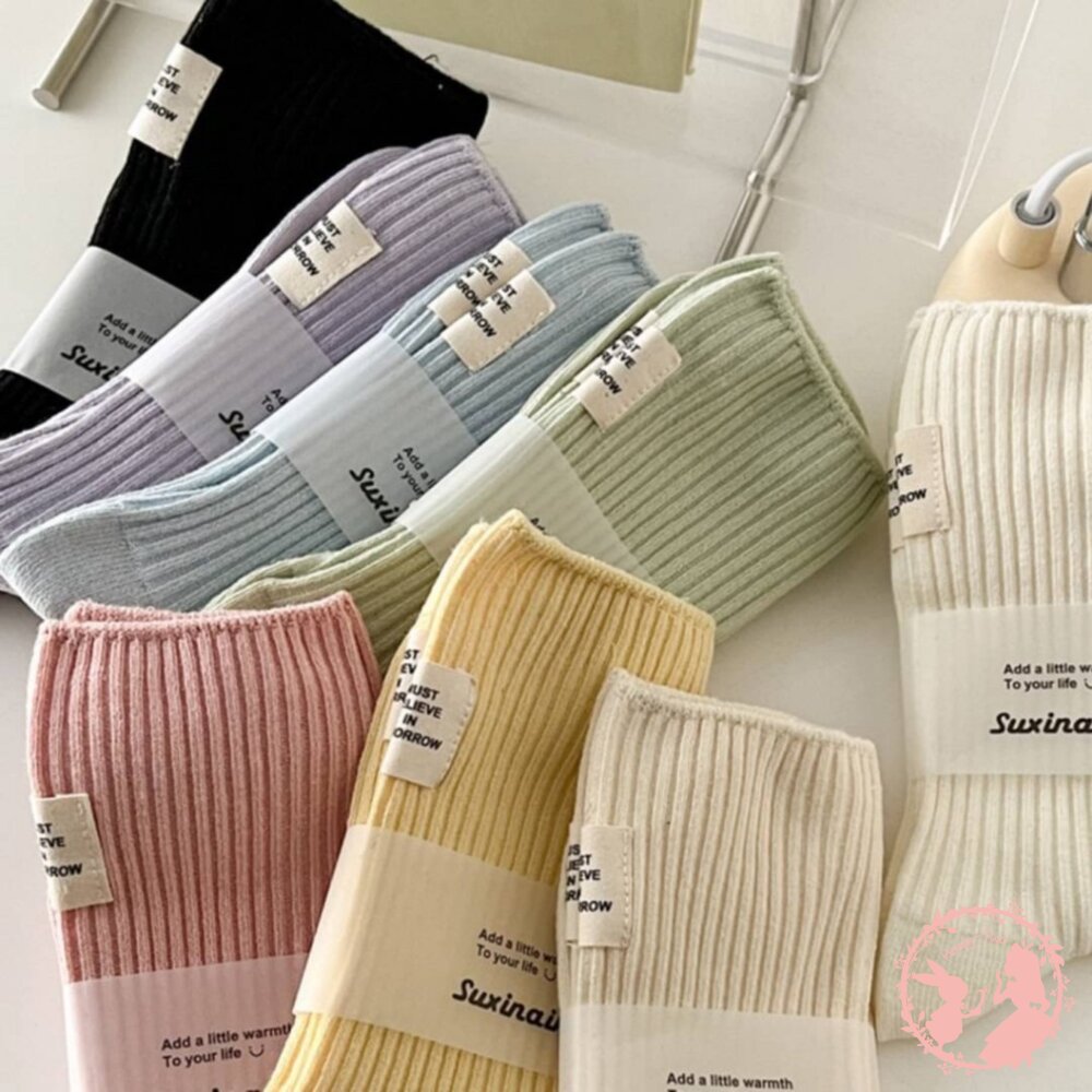 日系坑條後跟布標中筒襪 封面照片