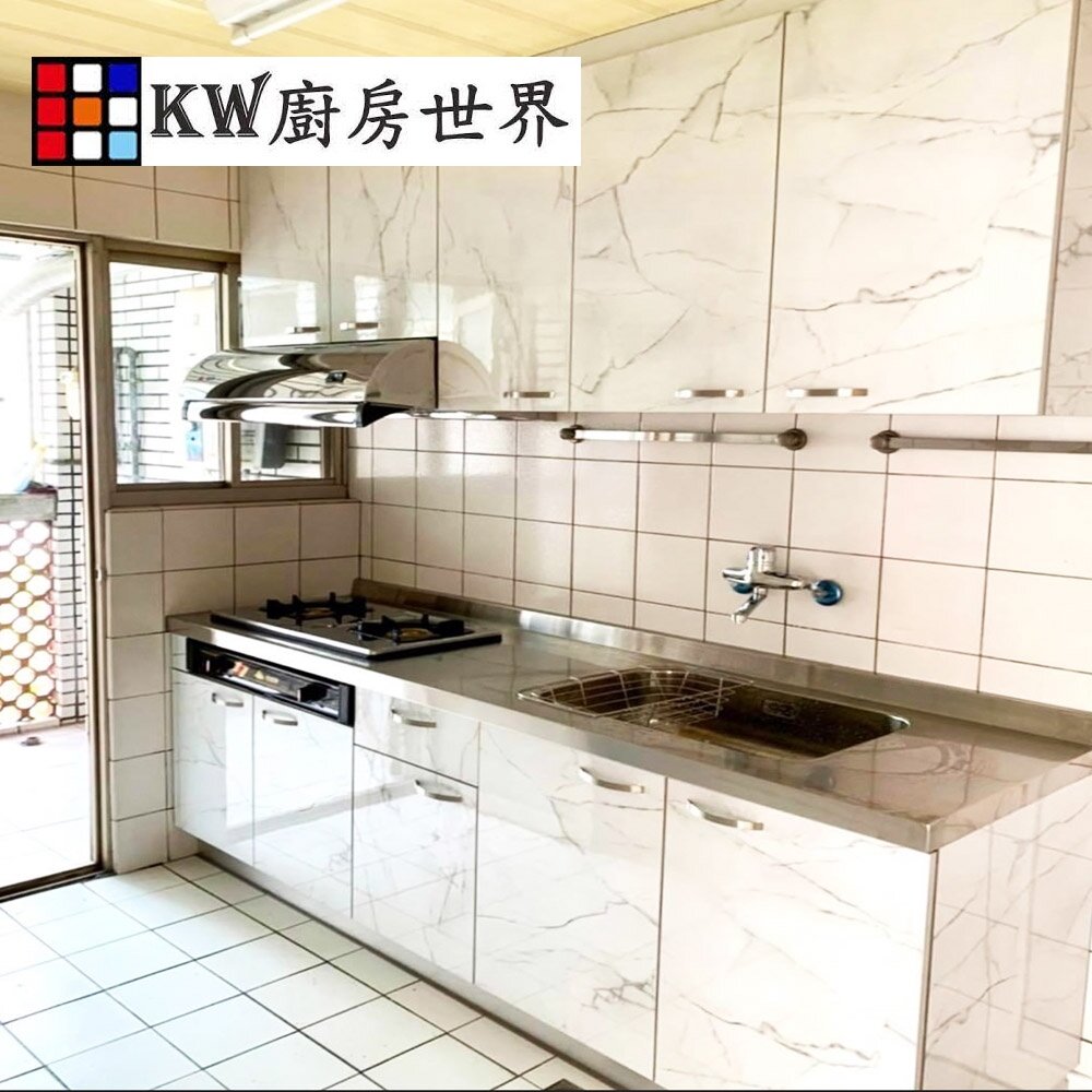 002098-高雄系統廚具 廚房設計 客製化 廚櫃 工廠直營 一字型流理台 白鐵檯面 白鐵桶身 可選色美耐門板