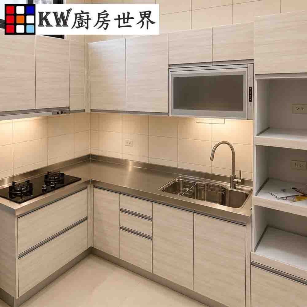 002874-高雄系統廚具 廚房設計 客製化 廚櫃 工廠直營 L型流理台 壓花白鐵台面 搭櫻花牌瓦斯爐 烘碗機
