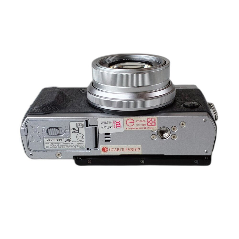 (富士好看隨身相機) Fujifilm X30 變焦 復古濾鏡 輕巧 文青 閃燈 二手相機 林相攝影 #02632-圖片-5