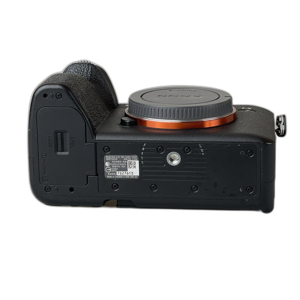 ( 快門少外觀新 ) Sony A7M4 拍照錄影兩用 無反全片幅 高快門 防滴防塵 #27613-圖片-6