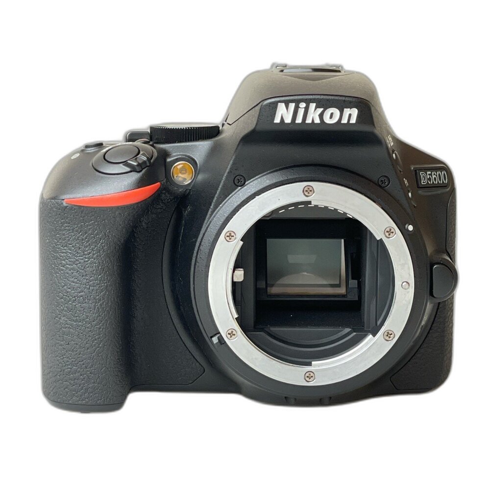 29740-(新手攝影課單反) Nikon D5600 可換鏡頭 APSC 高CP值 二手相機 林相攝影 #29740