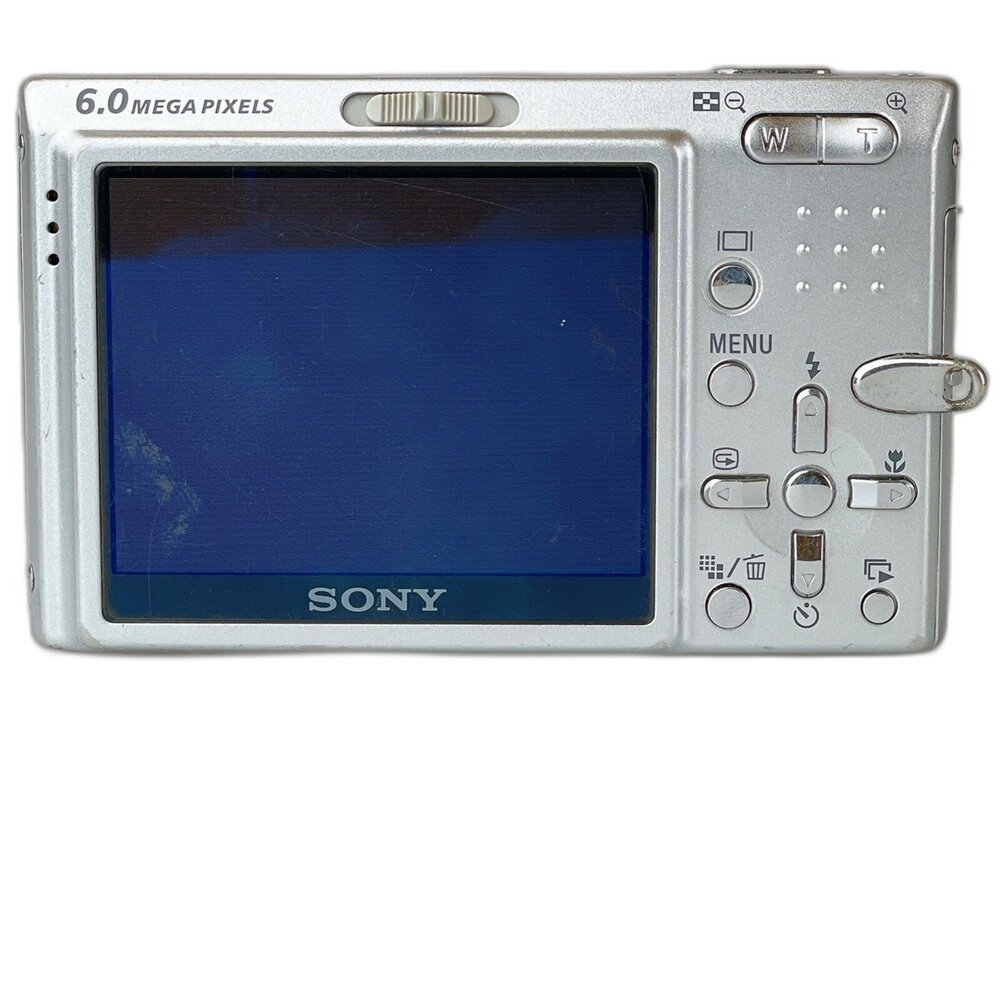 (CCD)Sony DSC-T9 復古 不保固 下方明顯刮痕 螢幕有傷#48618-圖片-2