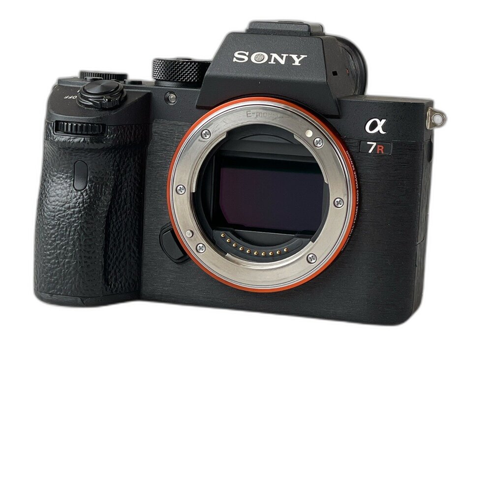 70008-( 高畫素全幅無反 ) Sony A7R3 4200畫素 高階機款 防滴防塵 寬容度高 單機身 數位相機 ＃70008