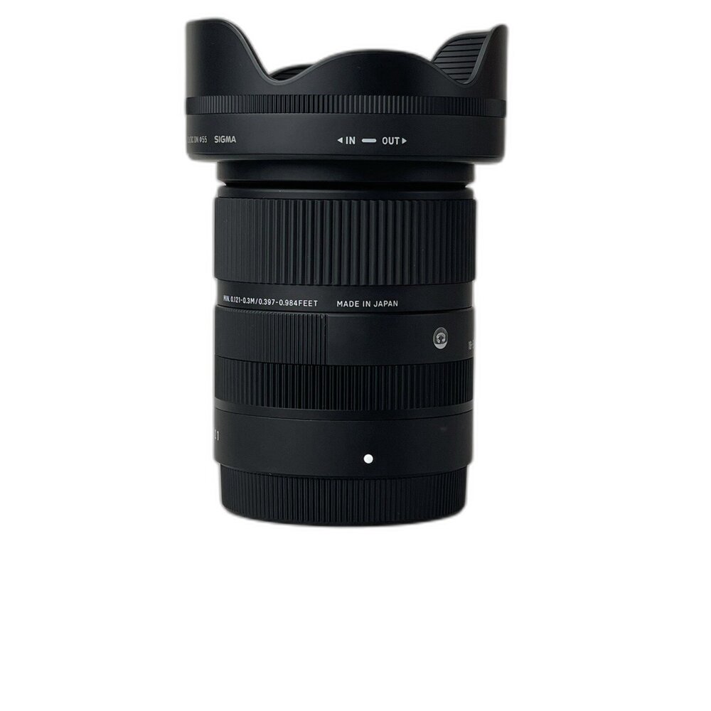 ( APSC 最推鏡頭 )Sigma 18-50mm F2.8 DC DN For Sony 大光圈 超輕便 二手 #8-圖片-2