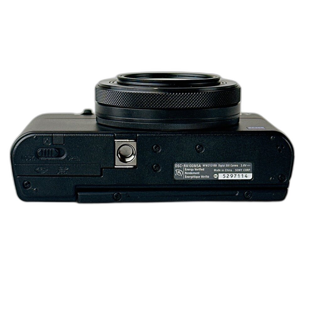 (索尼隨身機)Sony RX100M5a 隨身機 大光圈 有閃燈 上掀螢幕 二手相機 林相攝影 #97114-圖片-4