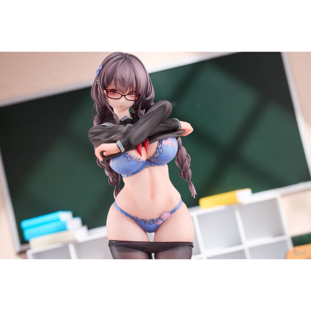 現貨 不想上體育課的反差眼鏡妹 全新 正版 尤雅 Uya 1/6 PVC 公仔-圖片-4