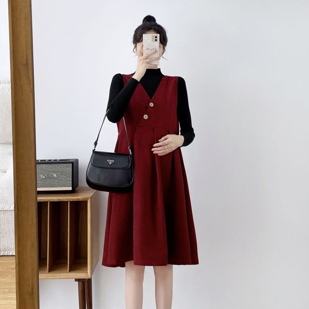 【D2188】 秋冬 韓系 實拍 V領 洋裝 鈕扣 純色 豹紋 質感 斜紋 磨毛 背心裙 背心洋裝 連衣裙 不含上衣-圖片-1