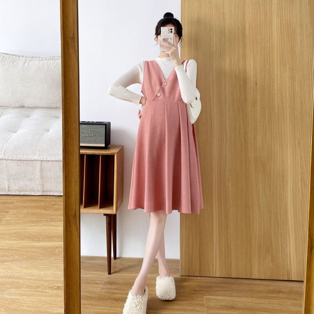 【D2188】 秋冬 韓系 實拍 V領 洋裝 鈕扣 純色 豹紋 質感 斜紋 磨毛 背心裙 背心洋裝 連衣裙 不含上衣-圖片-7