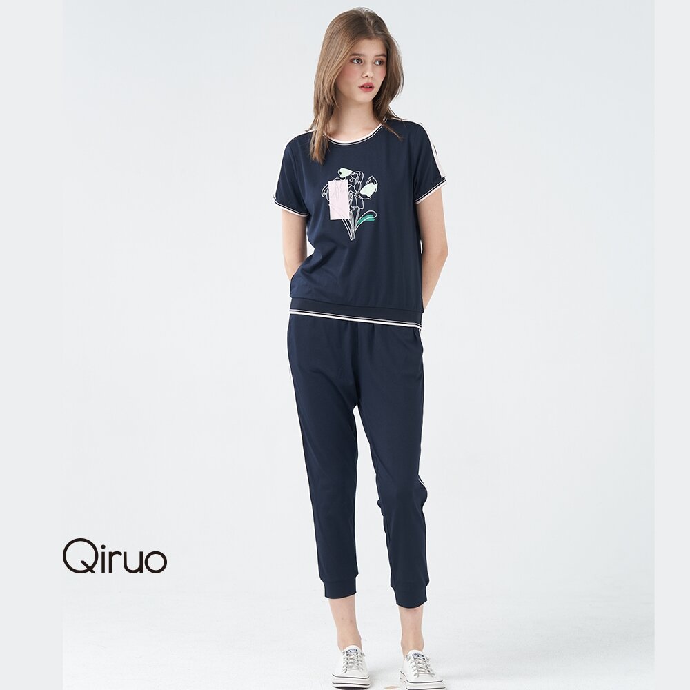 春夏專櫃深藍休閒套裝2017AC 涼夏休閒旅遊 封面照片