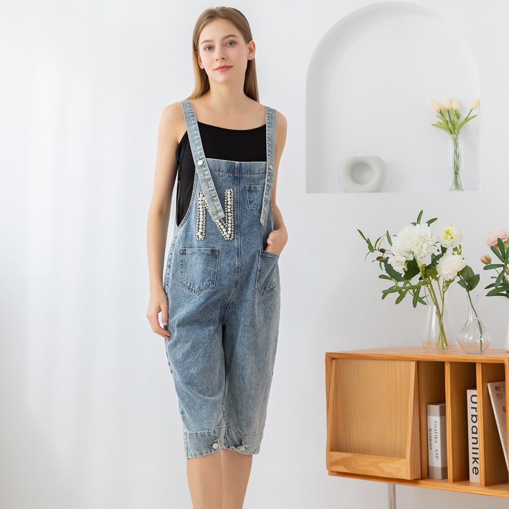 32372244F50-專櫃鑲鑽吊帶褲 2244F水藍色牛仔褲 五分褲