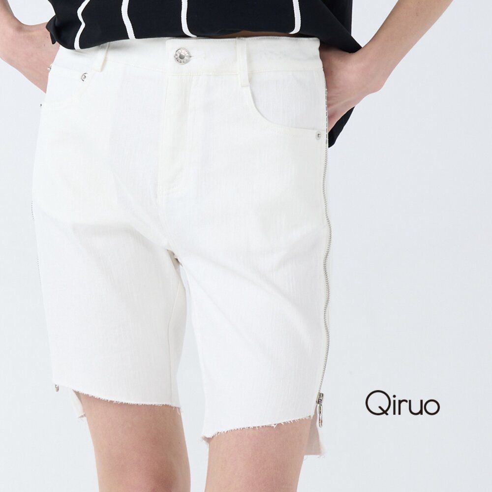 春夏專櫃白色休閒短褲7061C 膝上造型設計 封面照片