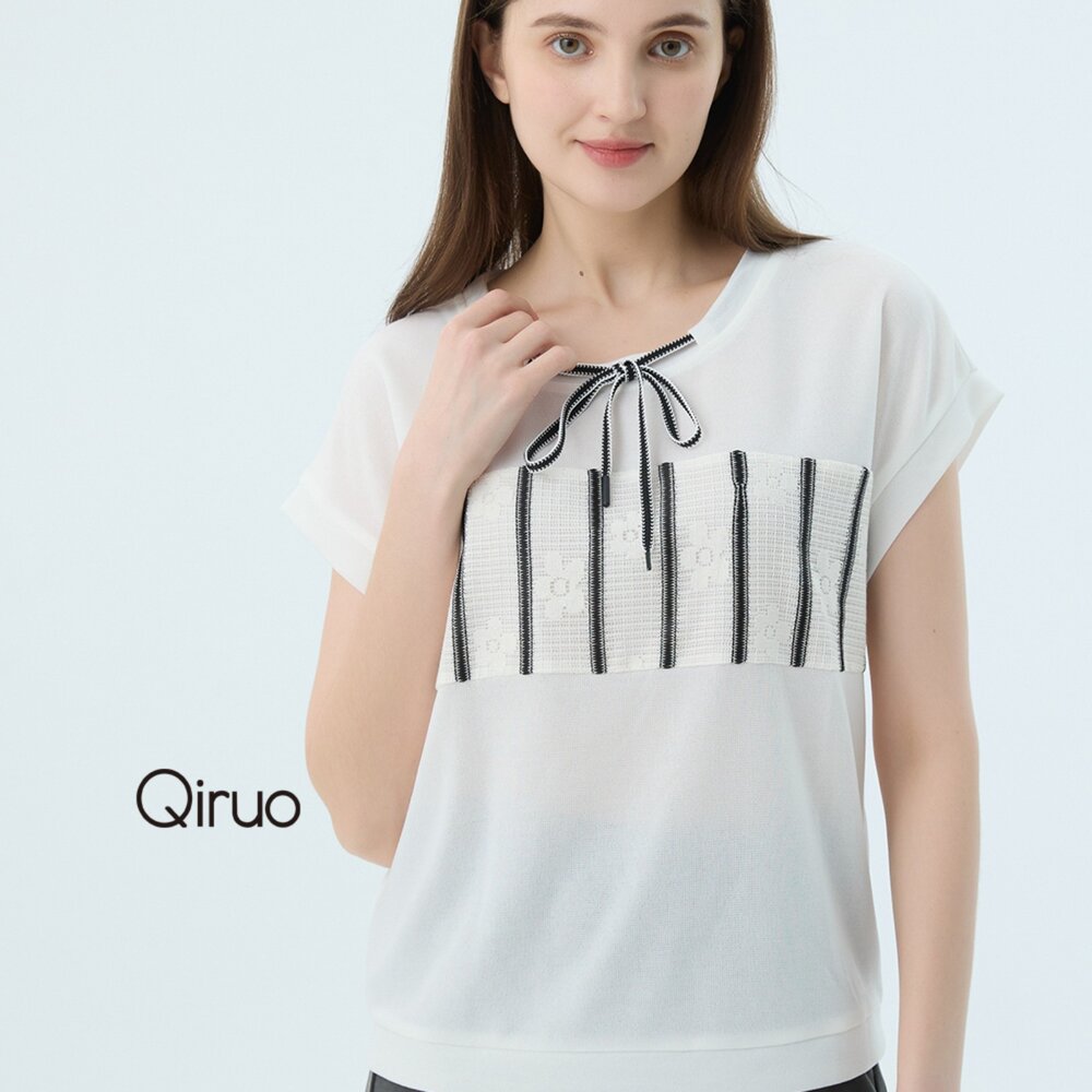 52387183A01-專櫃女裝白色上衣7183A 黑線條造型上衣