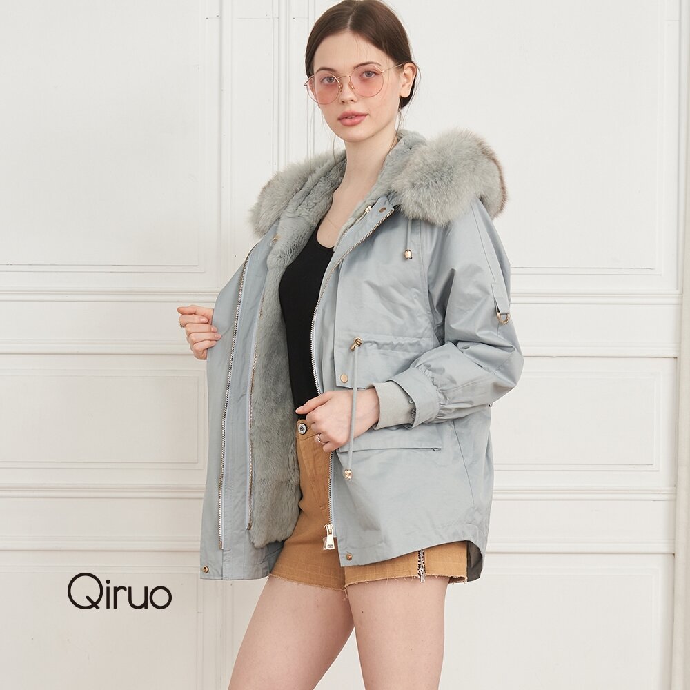 【Qiruo 奇若名品】冬季專櫃灰連帽休閒雙層可拆保暖外套(領口狐狸毛 內裡兔毛禦寒雙層外套6360E) 封面照片