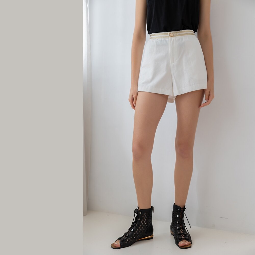 92372221C01-專櫃精品米白色短褲2221C 雅致百搭短褲