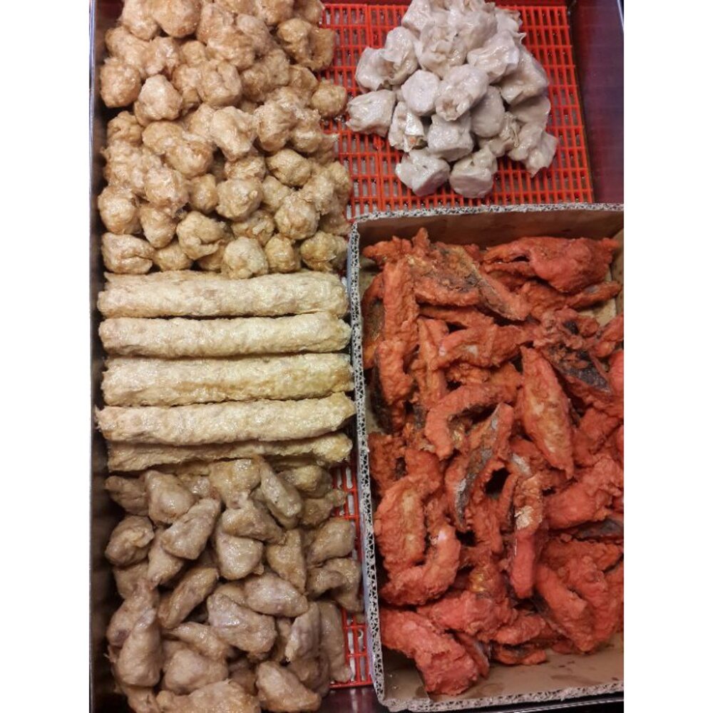 基隆三輪車 甜不辣 燒賣 紅糟鰻魚  雞卷 封面照片