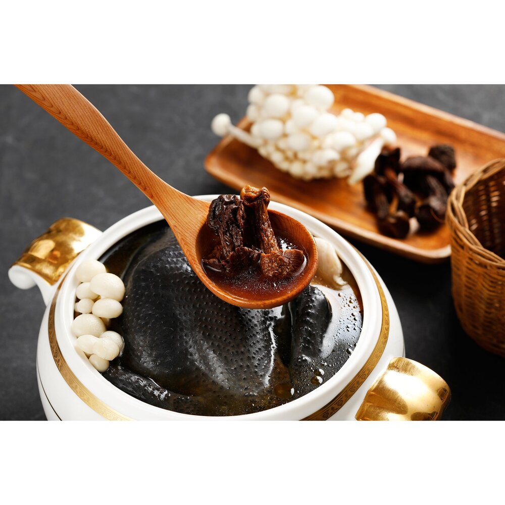 【禎祥食品】御膳姬松茸燉雞湯禮盒-烏骨全雞 3000g (常溫保存) 年菜 圍爐 餐宴 聚餐 過年 特殊節日 鍋物-圖片-2