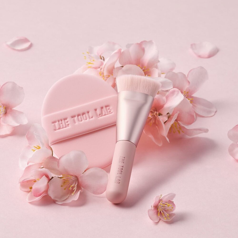 260313160407-現貨｜限量販售｜The tool lab｜櫻花限定版｜水潤粉撲 迷你粉底刷 洗刷皂 收納包