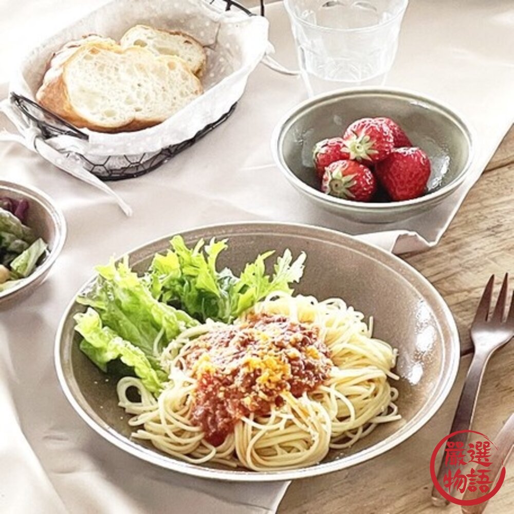 日本製 美濃燒圓盤 24.5cm 義大利麵盤|水果盤 菜盤 沙拉盤 盤子 盤 酪梨綠 肉桂棕-圖片-1