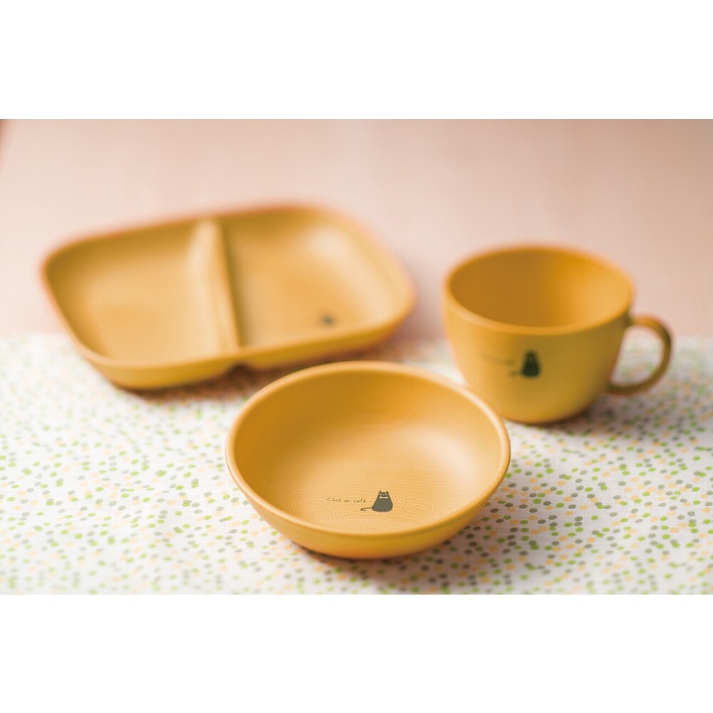 SF-015245-日本製 Chat de cafe 貓咪耐熱餐盤 圓盤/分隔盤/把手杯 露營 兒童餐具 盤 掛耳杯