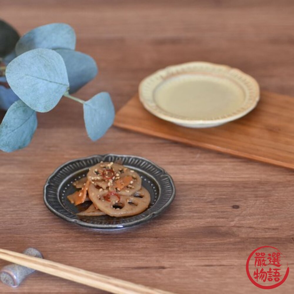 日本製 美濃燒 花邊米色小碟 盤 盤子 水果盤 小菜盤 甜點盤 ins風 陶瓷餐盤 陶器 封面照片