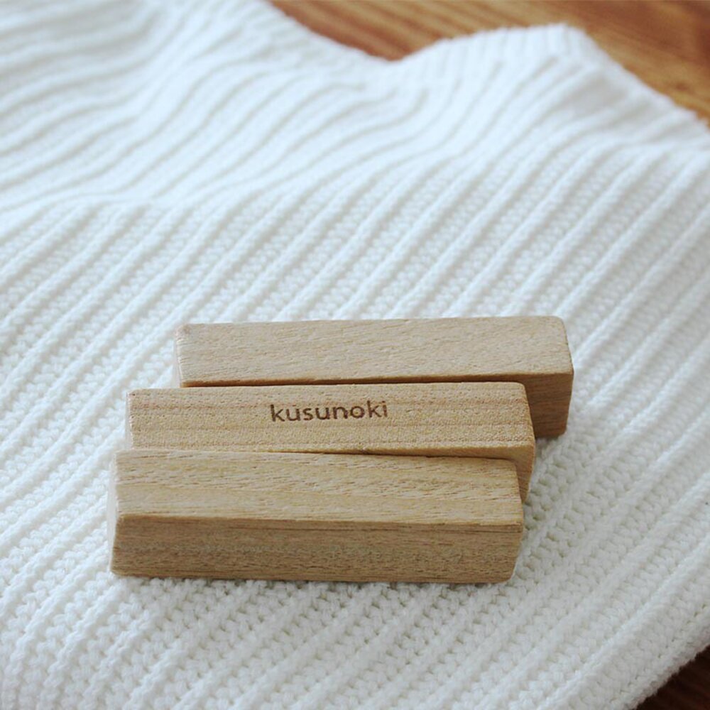 SF-015882-日本製天然樟樹防蚊塊 樟木 驅蟲 驅蚊 樟腦樹 防蟲磚 無化學添加 衣櫥防蟲 三入一組