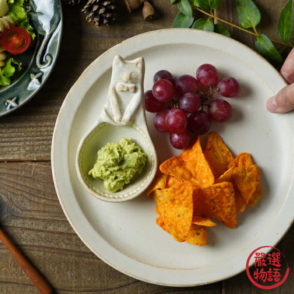 日本製 kinari 貓咪小湯匙盤 白色 黑色 小盤子 小碟 調味盤 醬料碟 豆皿 餐具 餐盤-圖片-2