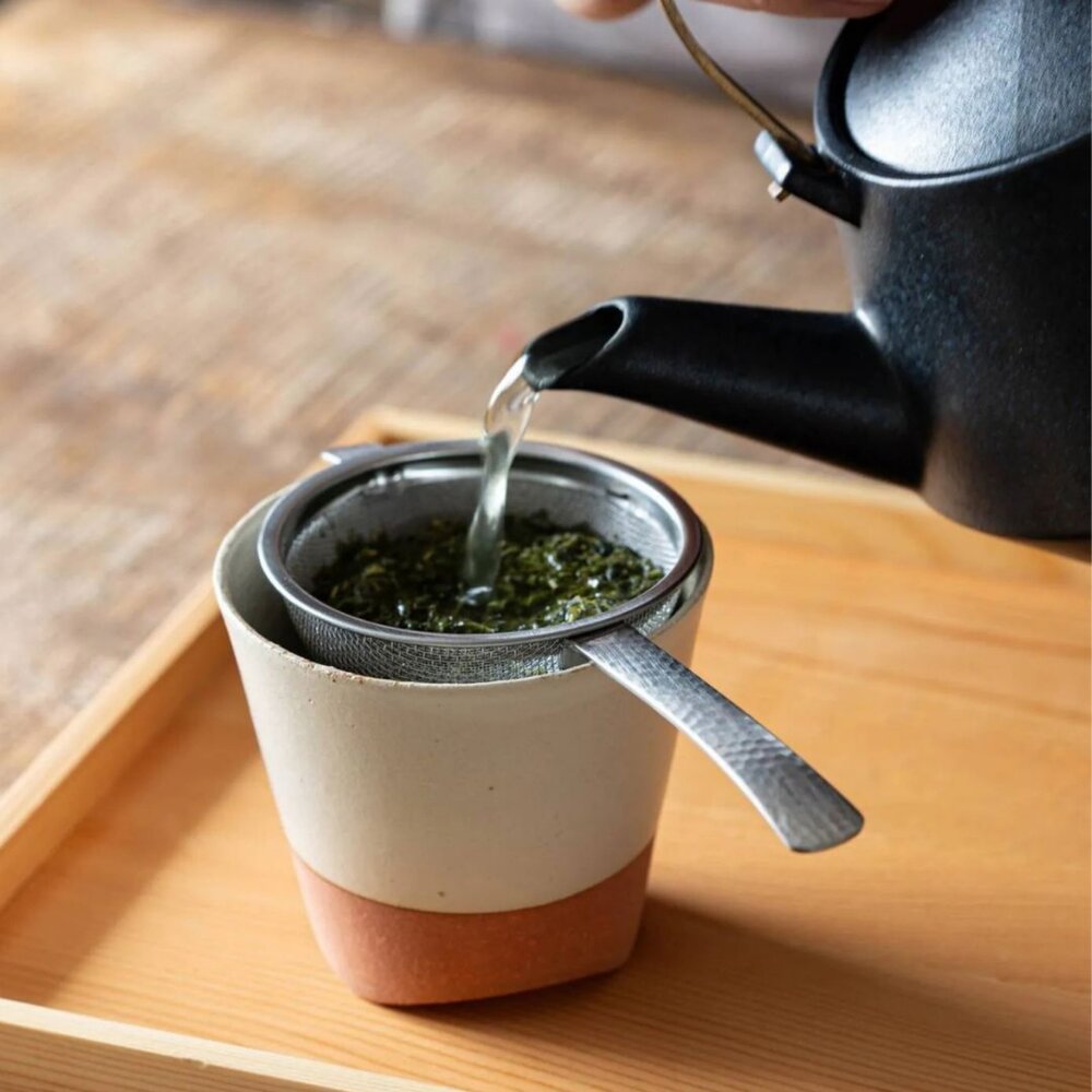 SF-020367-日本製 燕三條 槌目紋帶柄濾茶器 18-8不鏽鋼｜濾茶網 茶篩 濾茶器 茶葉匙 過濾網