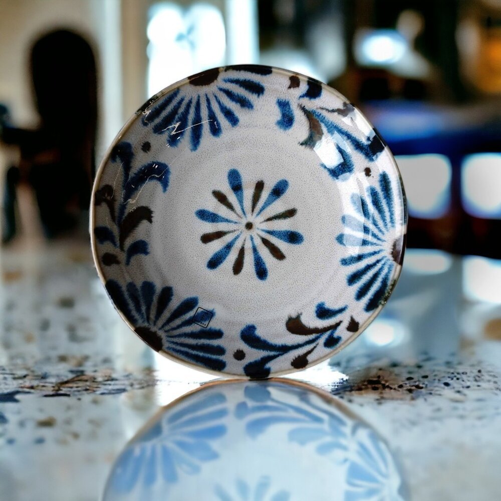 SF-020393-日本製陶瓷六魯Blut’s Rokuro花紋盤 彩琉球蔓藤花造型 提升端莊優雅的用餐風格 日本進口