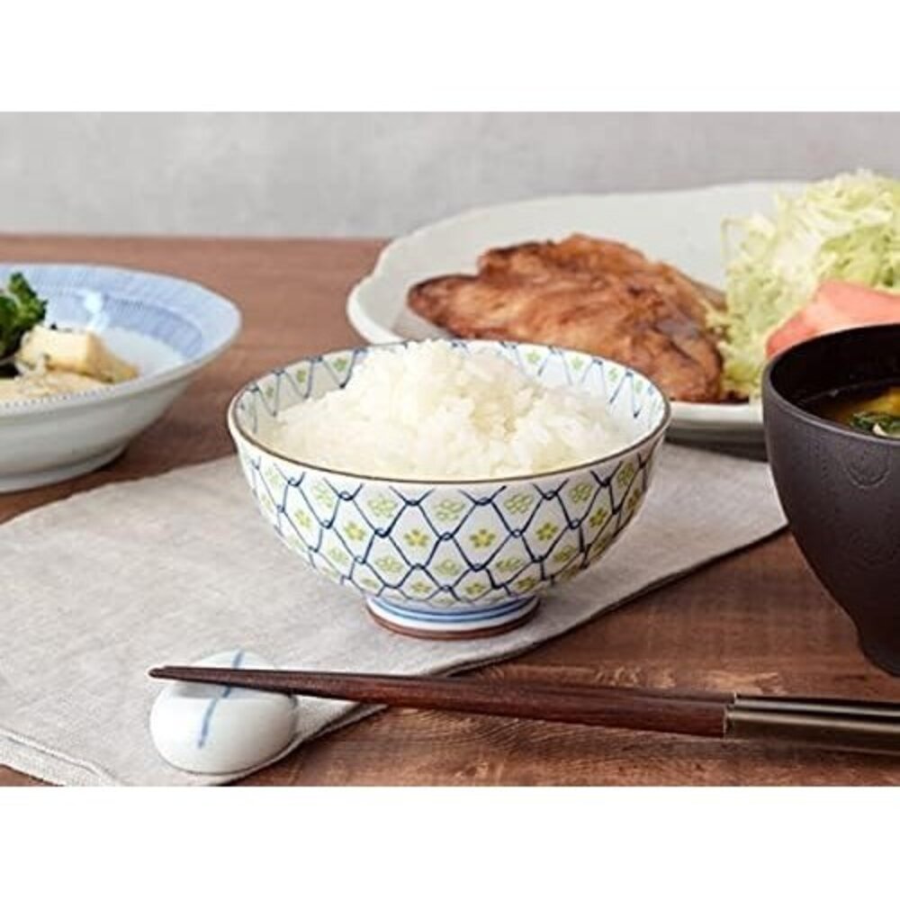 SF-020557-日本製 美濃燒 可愛小花陶瓷飯碗 餐碗  11.5cm 超輕量 茶碗 夫妻碗  日式餐具 碗盤器皿 餐廚用品 日本進口
