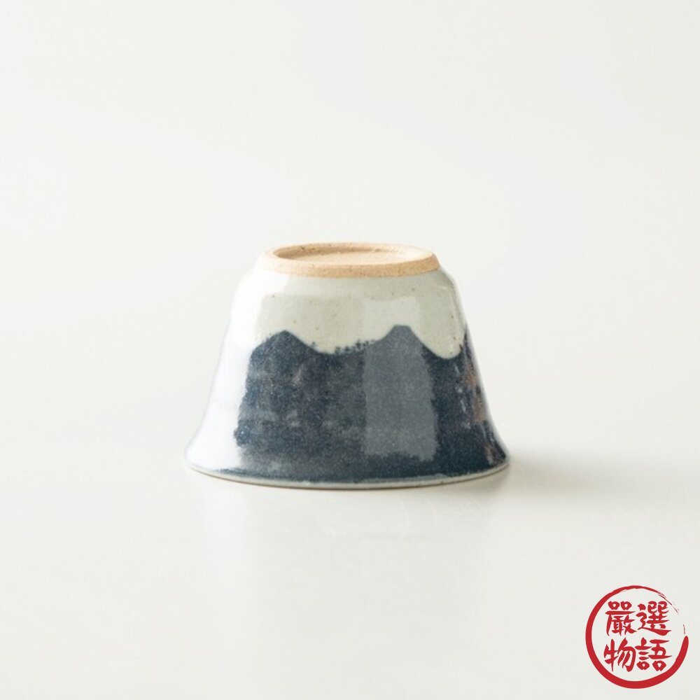 日本陶瓷茶杯 日本吉祥象徵富士山茶杯 夫妻杯 對杯 藍色 粉色 130cc 居家生活 日式餐具 豬口杯 日本進口-圖片-4