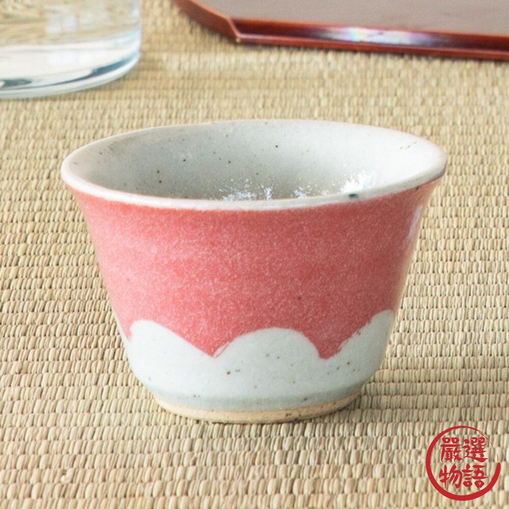 日本陶瓷茶杯 日本吉祥象徵富士山茶杯 夫妻杯 對杯 藍色 粉色 130cc 居家生活 日式餐具 豬口杯 日本進口-圖片-5