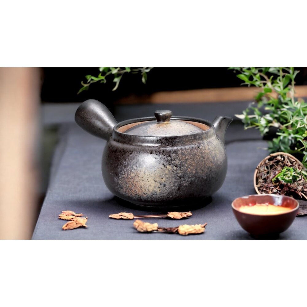 SF-020696-日本製 銀黑結晶彩釉 茶壺 工匠職人 自然釉 陶瓷茶壺 泡茶 茶杯 茶葉 茶海 日本茶道 茶陶文化 日本進口