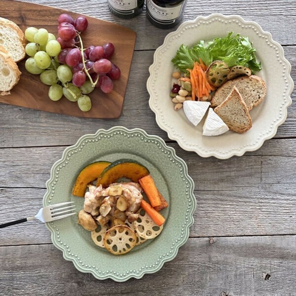 SF-020839-日本製 復古花邊餐盤 巴洛克浮雕 23cm 圓盤 陶瓷餐盤 美濃燒 蛋糕盤 點心盤 漂亮盤子 日本進口