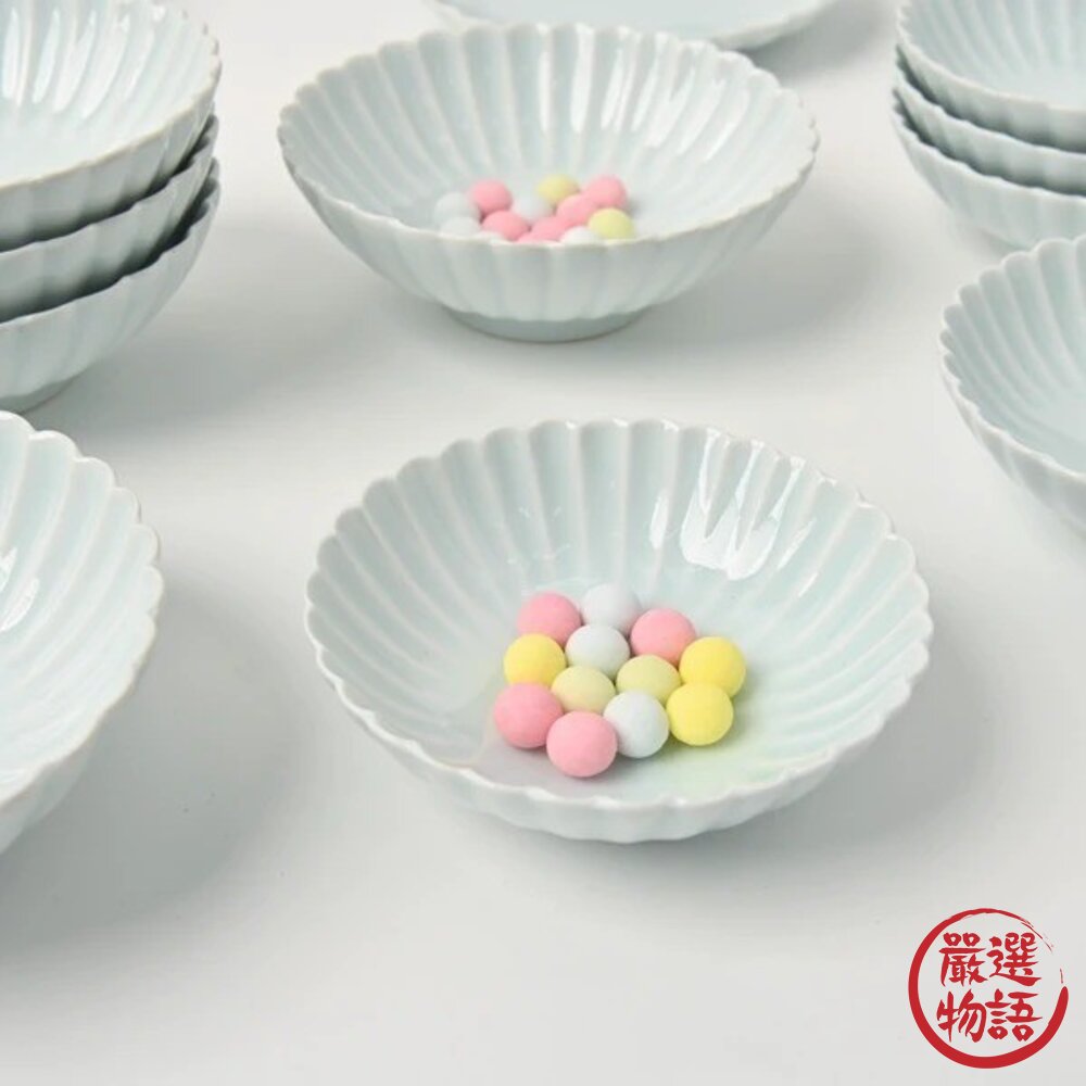 日本製波佐見燒菊彫餐盤餐碗兩種尺寸日本高級料亭光滑釉藥好洗不沾主婦激推日本進口